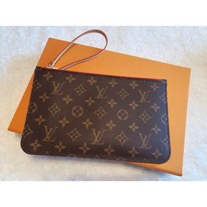 ♥️Louis Vuitton Neverfull MM GM Pochette ♥️